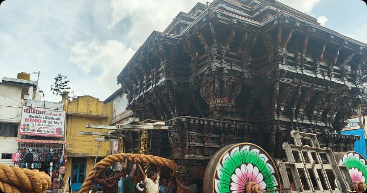 நெல்லையப்பர் கோயில் ஆனித் தேரோட்டம்… புதிய வடம் பொருத்தும் பணி தீவிரம்…